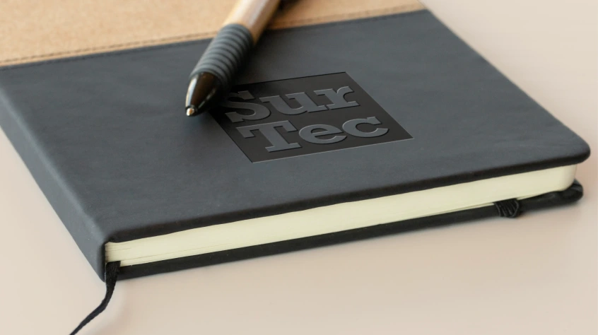 Design corporativo e identidade visual Surtec