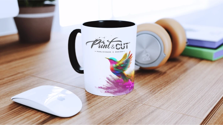 Canecas e artigos de escritório personalizados